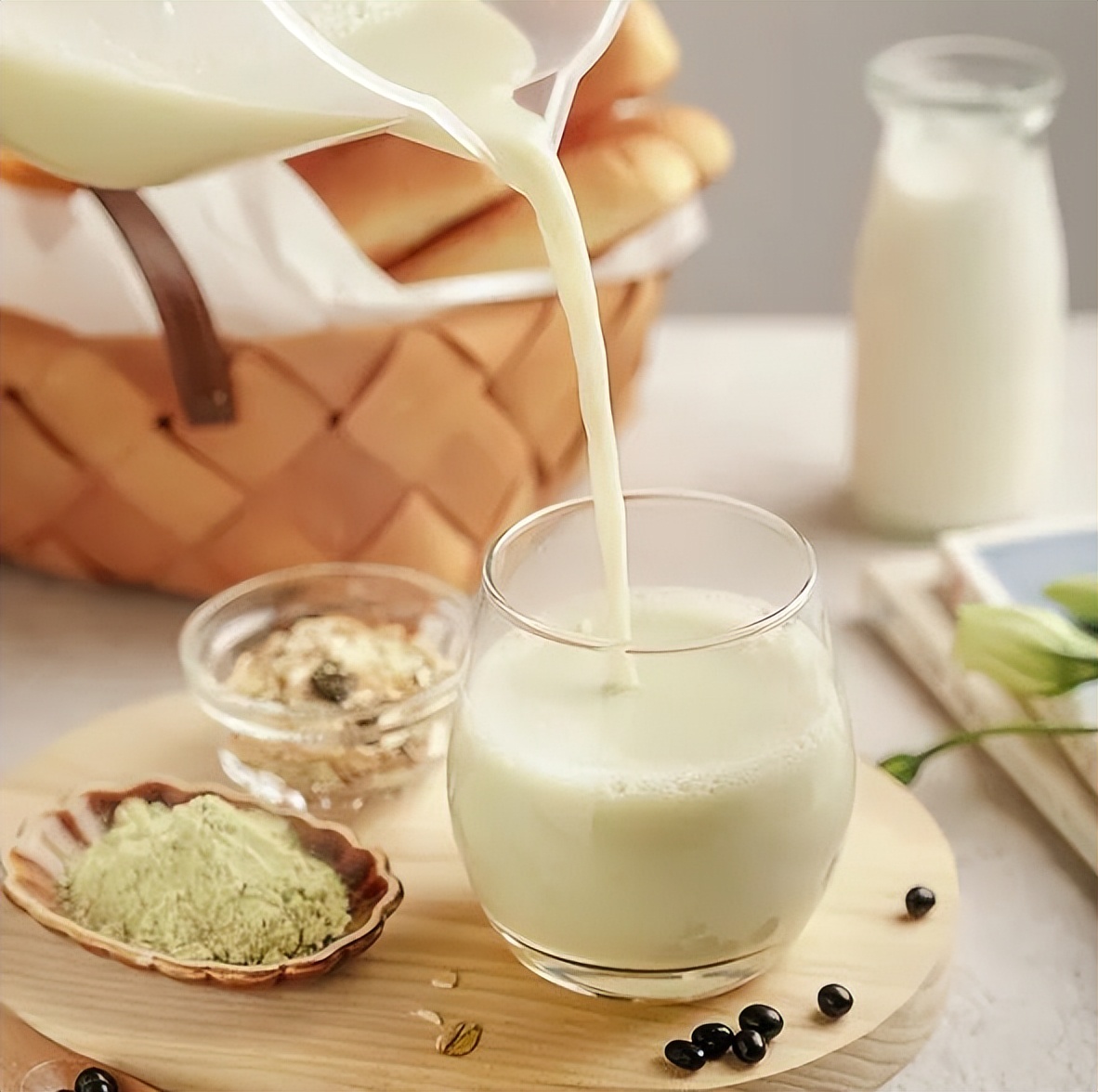 夏天出汗多吃什么肉最补身体,夏天出汗多吃什么食物补充