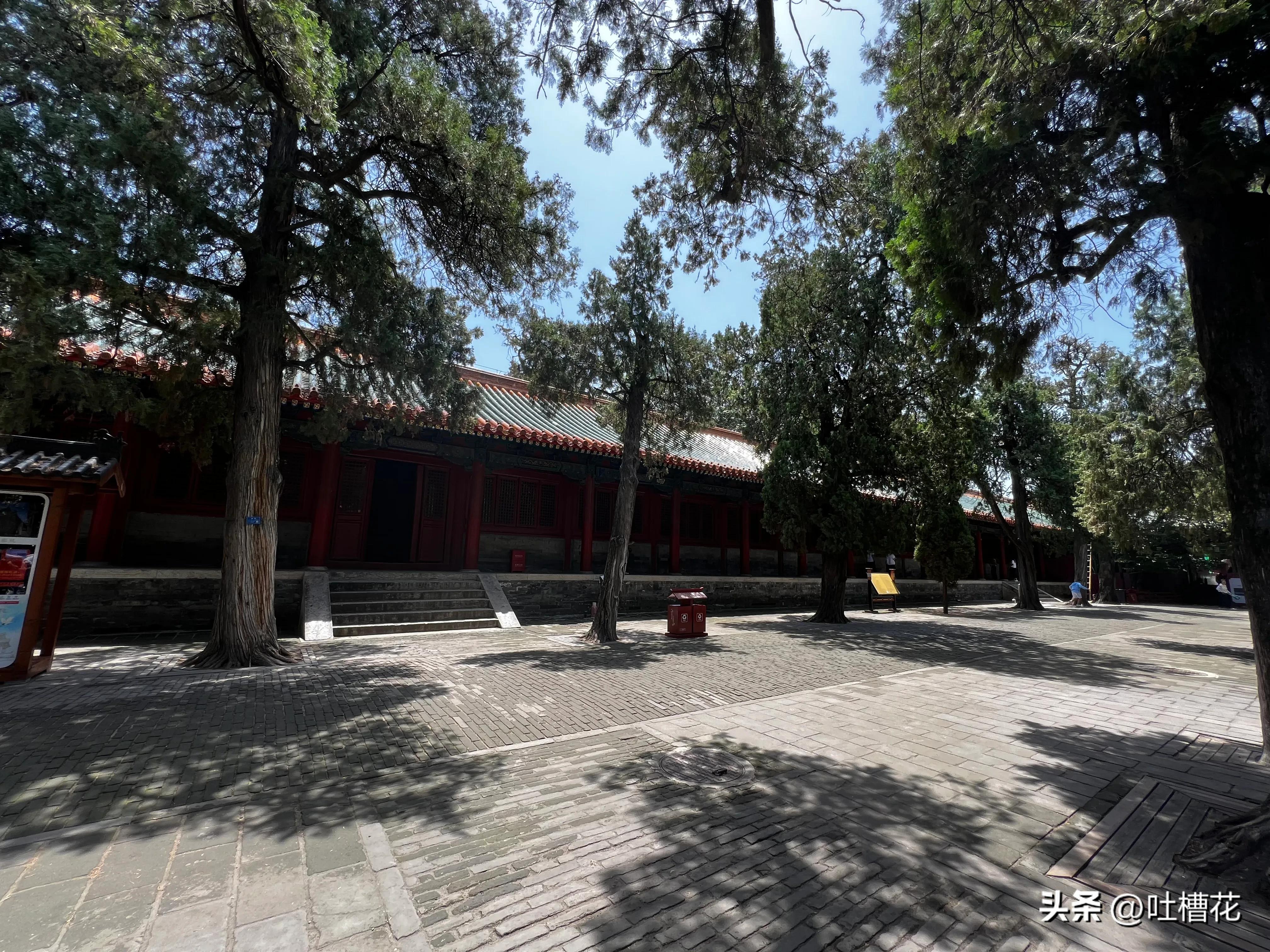 37℃，高温下逛完孔庙，孔子姓啥