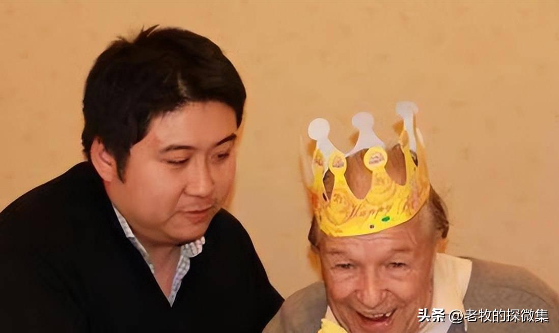 英国留学生房东养老,中国留学生接英国房东来中国养老