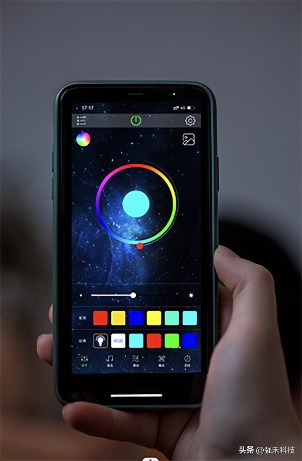 强禾分享：如何选择家居照明蓝牙灯控软件APP？