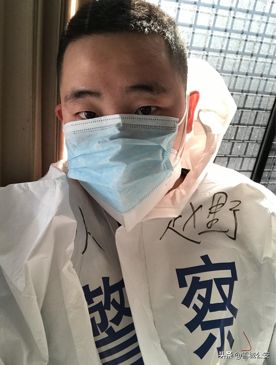 疫情中的逆行者民警,疫情面前的逆行者警察