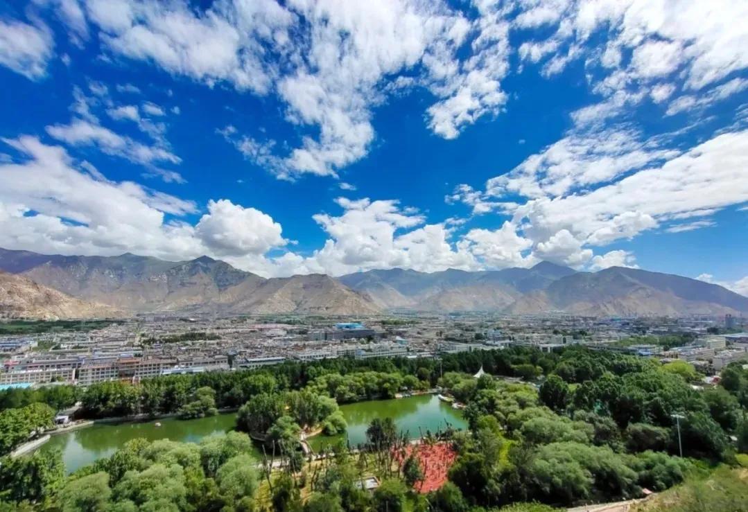 拉萨布达拉宫一万元可以玩下来不,拉萨布达拉宫海拔高度是多少米