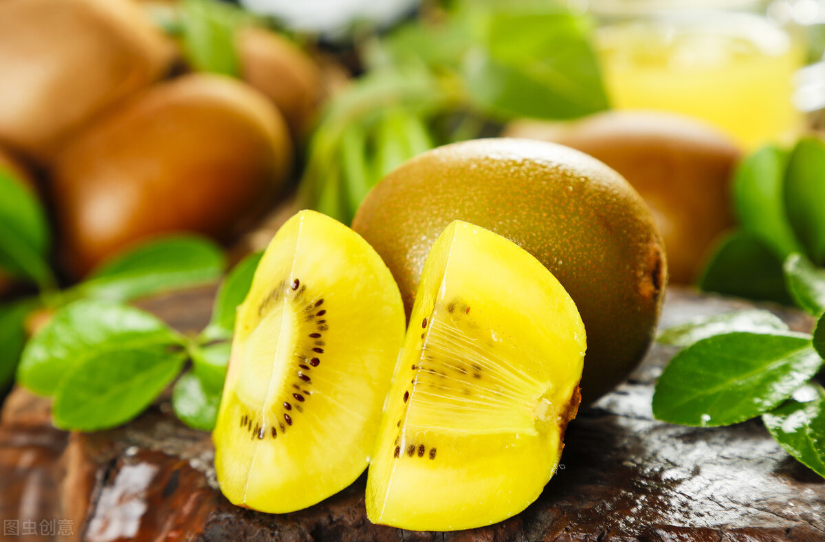 怎么辨认猕猴桃结不结果,猕猴桃几年结果怎么分别公母