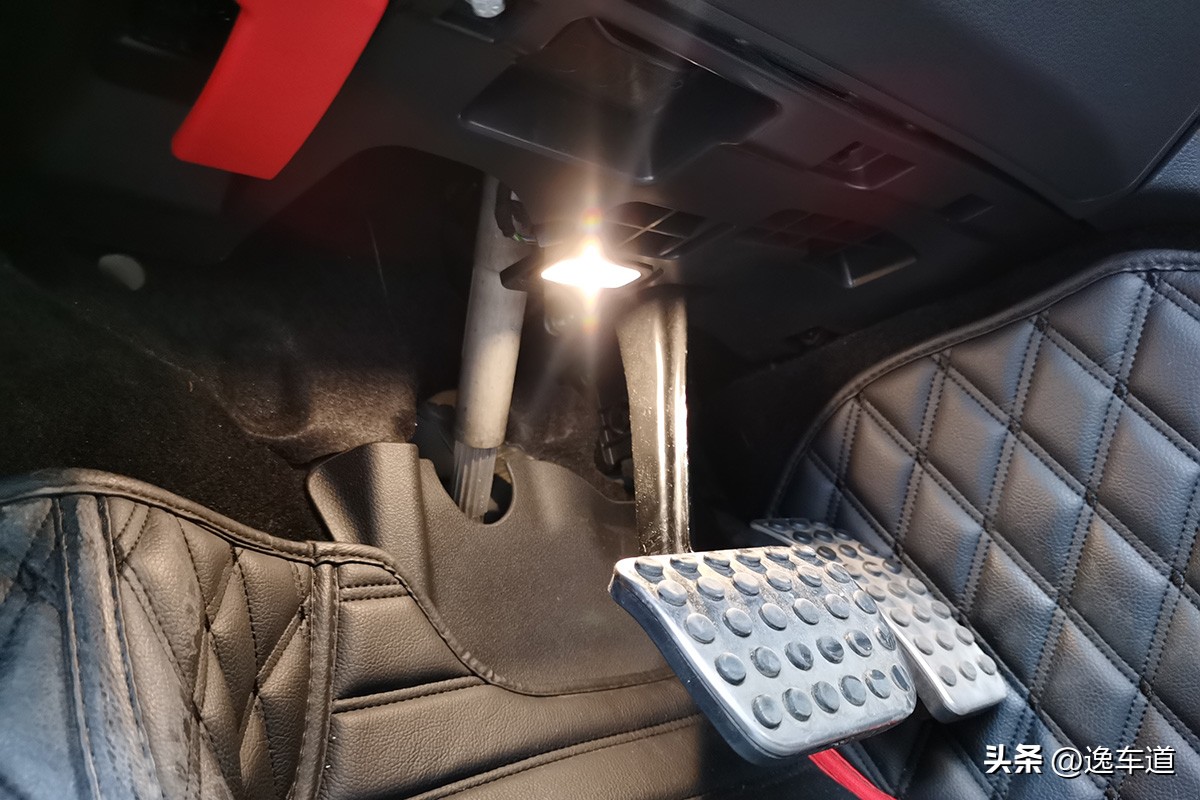 奔驰amga45小钢炮二手车多少钱,二手小钢炮奔驰amga45s价格