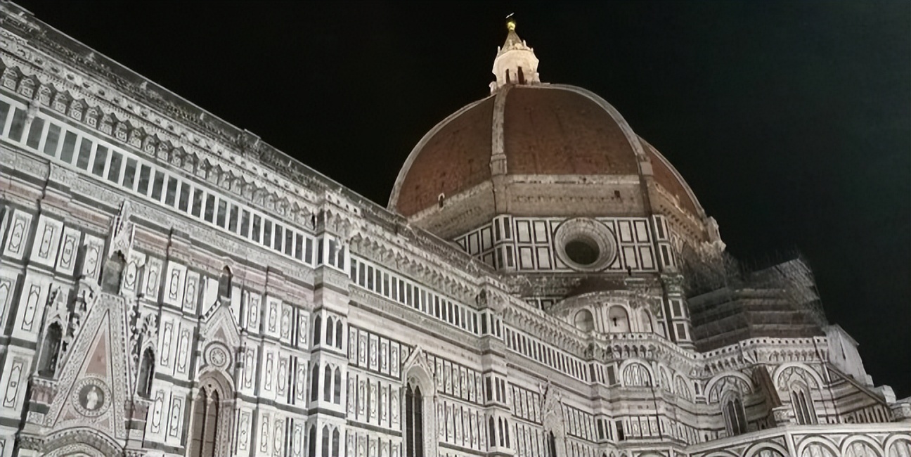 文艺复兴时期的建筑特点与成就,浅析文艺复兴时期的艺术