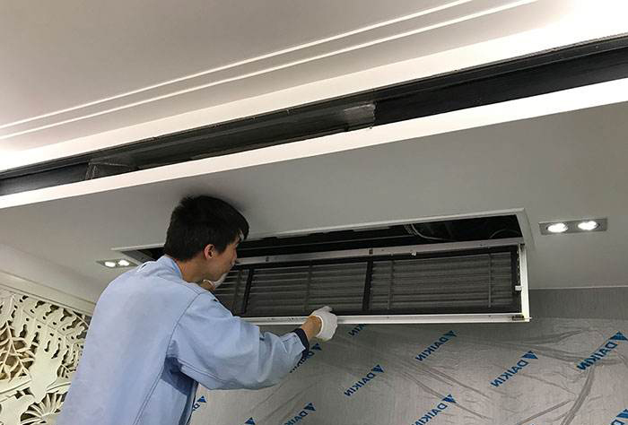 中央空调普通空调哪个费电,家用中央空调电费大概一天多少钱