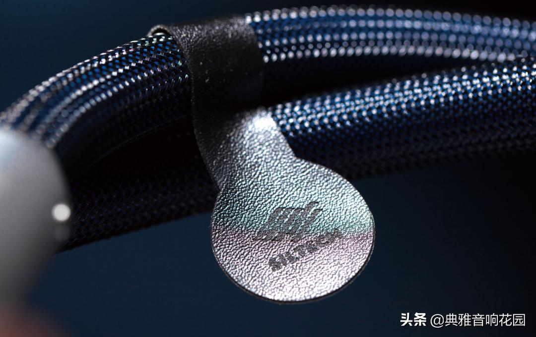 你期待线材升级来了银彩ClassicLegend880系列平衡线/电源/喇叭线