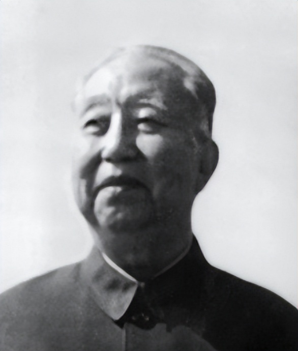 *国锋华**去世后，为何没葬在八宝山公墓？背后原因令人敬佩