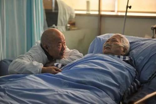 老人家胡言乱语是什么原因,老人寿终正寝该怎么说