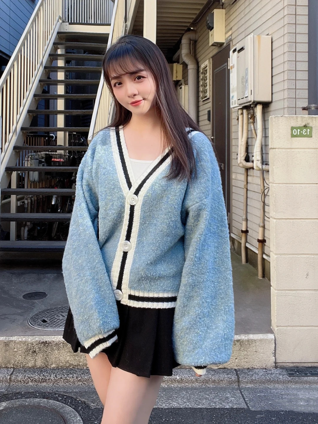 女子模仿日杂穿搭惊艳众人！网友：我缺的是衣服吗？是她的身材