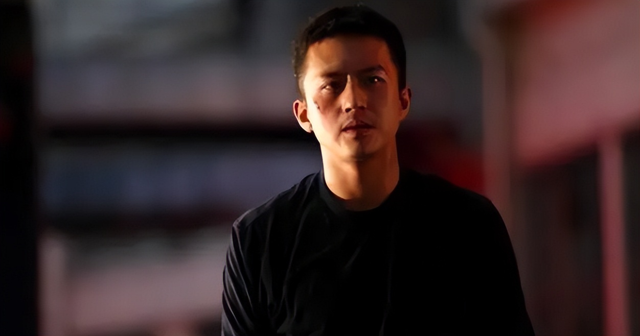 邓超：含金量最低的百亿影帝，和冯小刚结仇十年，坐拥4套豪宅