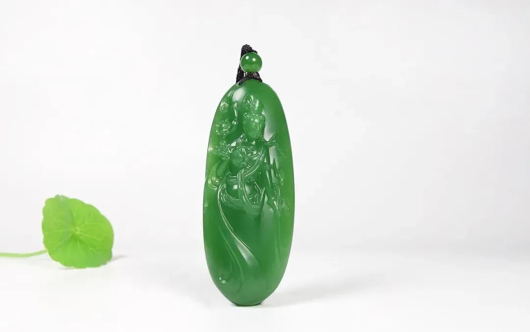 俄罗斯盛产什么宝石,俄罗斯出什么宝石