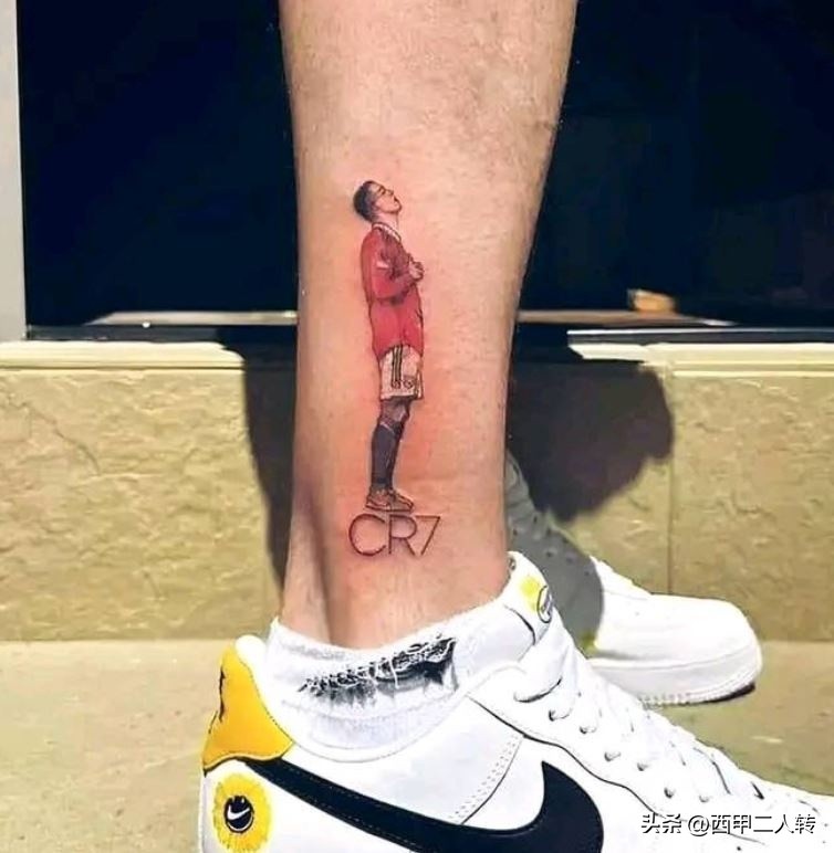 阿根廷球员做c罗的庆祝动作,c罗球迷庆祝动作