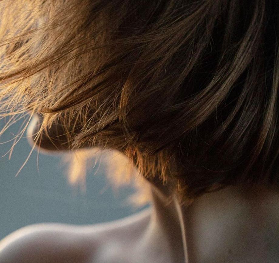 局部也性感：劳伦特的人体局部特写