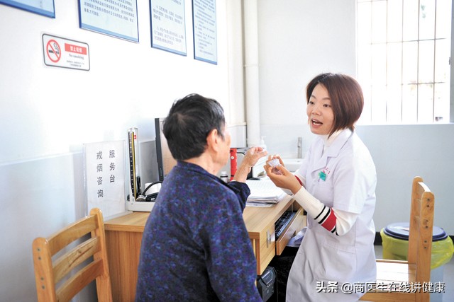 糖尿病吃二甲双胍造成胃难受,糖尿病人吃二甲双胍后有什么反应