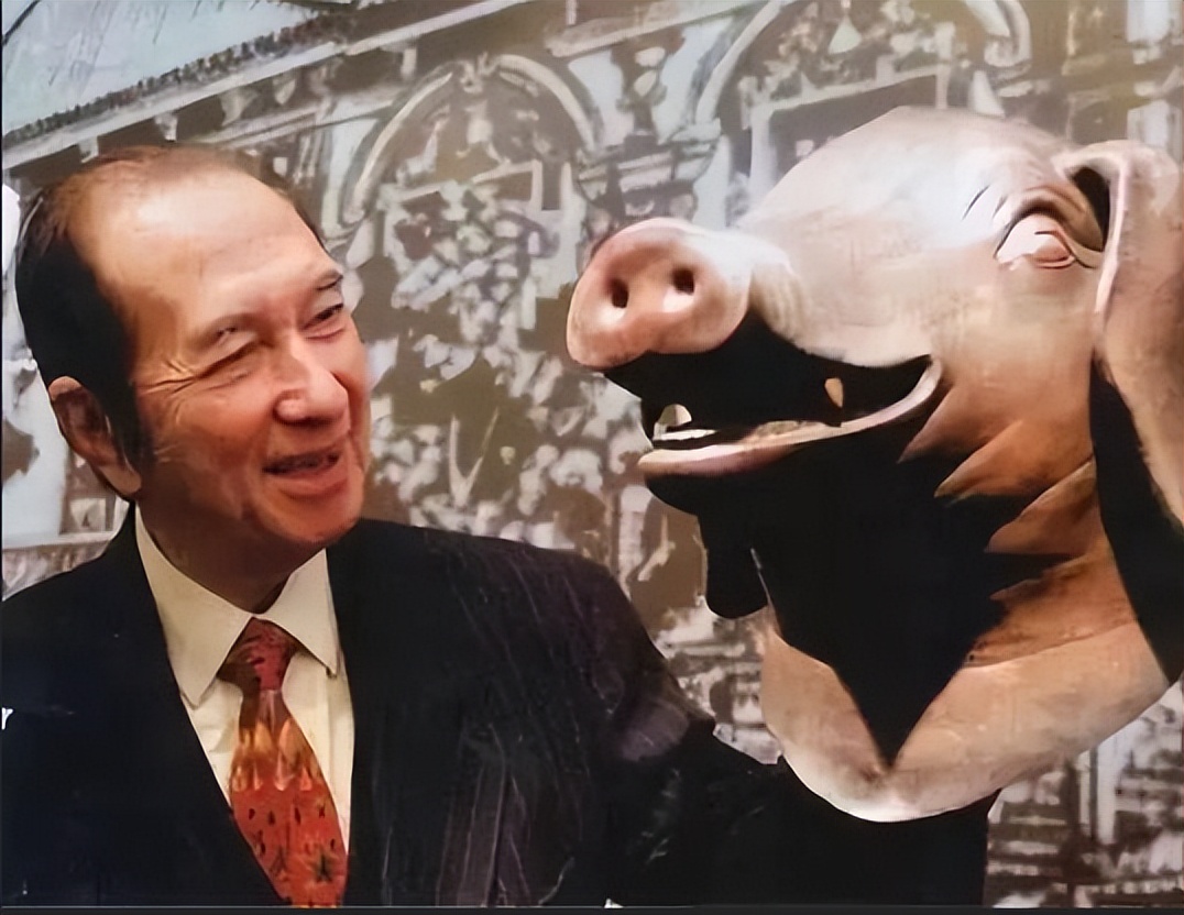 赌王何鸿燊一天花费,赌王何鸿燊一天能赚多少钱