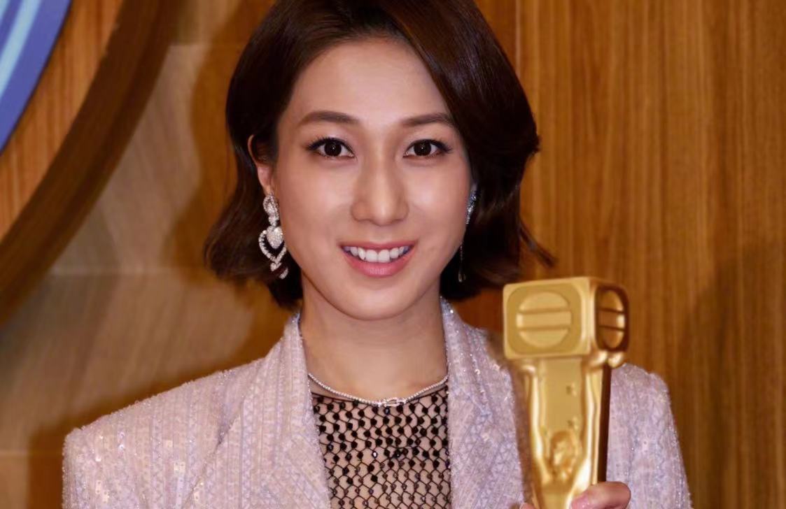 tvb颁奖典礼陈自瑶名场面,tvb颁奖典礼陈诗欣