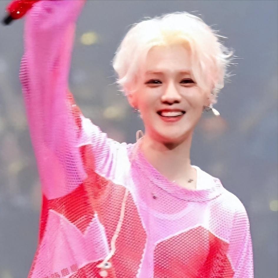 鹿晗为什么很红平常却看不到,鹿晗为什么突然火起来了