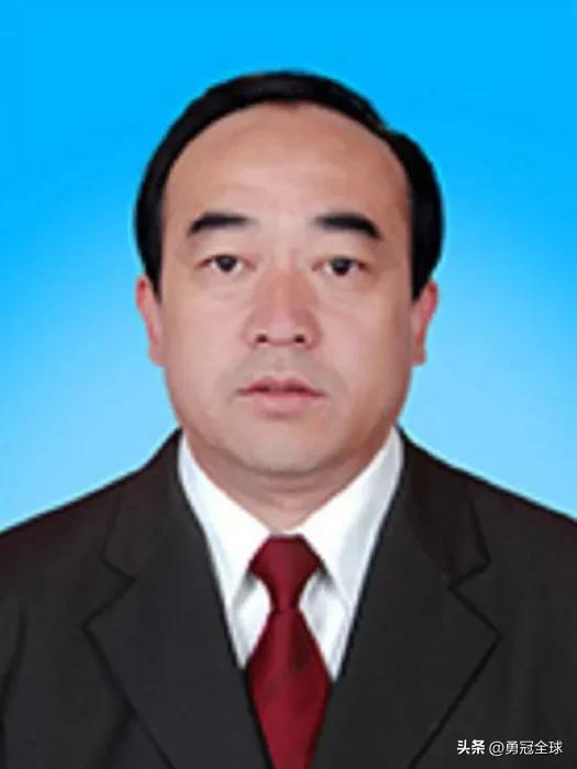 纪委通报12起案例,13起违纪违法通报