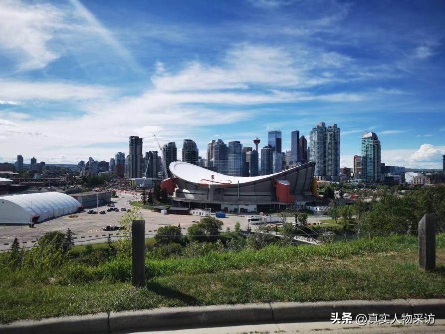 我，80后，11年前留学英国，现定居加拿大，买上大别墅却只想回国