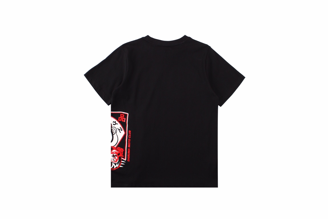 Evisu达摩印花短袖T恤这件T恤的侧面印花生动地勾勒出达摩图案