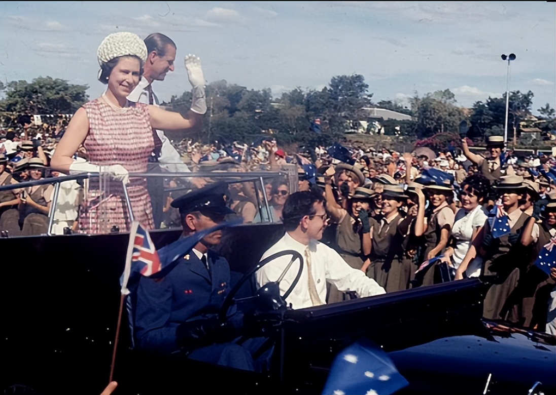 登基70周年！每年一张照片带你回顾女王的传奇人生