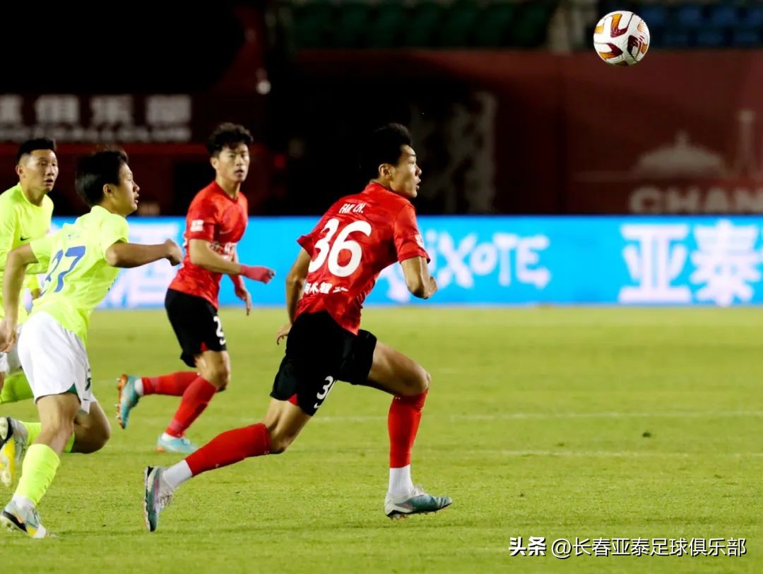 用胜利祝高考学子梦想成真亚泰多点开花主场4比1胜深圳队