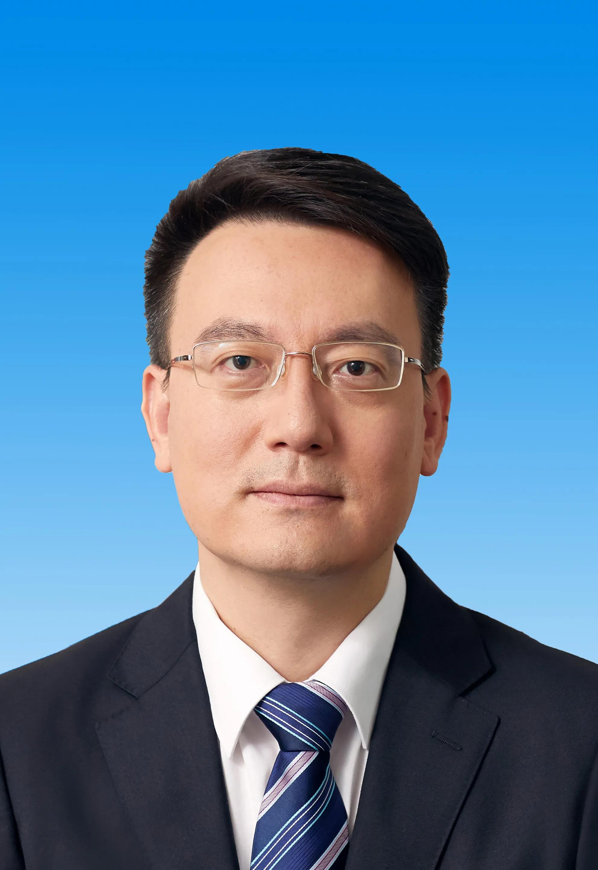 三家很牛的国企，有的领导成为正部级，有的出来三个副部级。