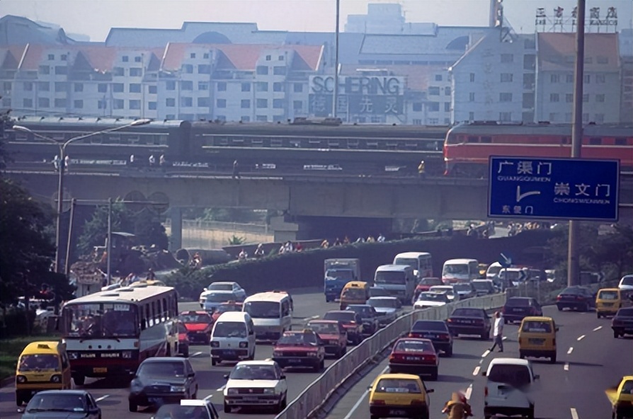 德国女孩嫁给北京出租车司机,娶了德国女孩的北京司机