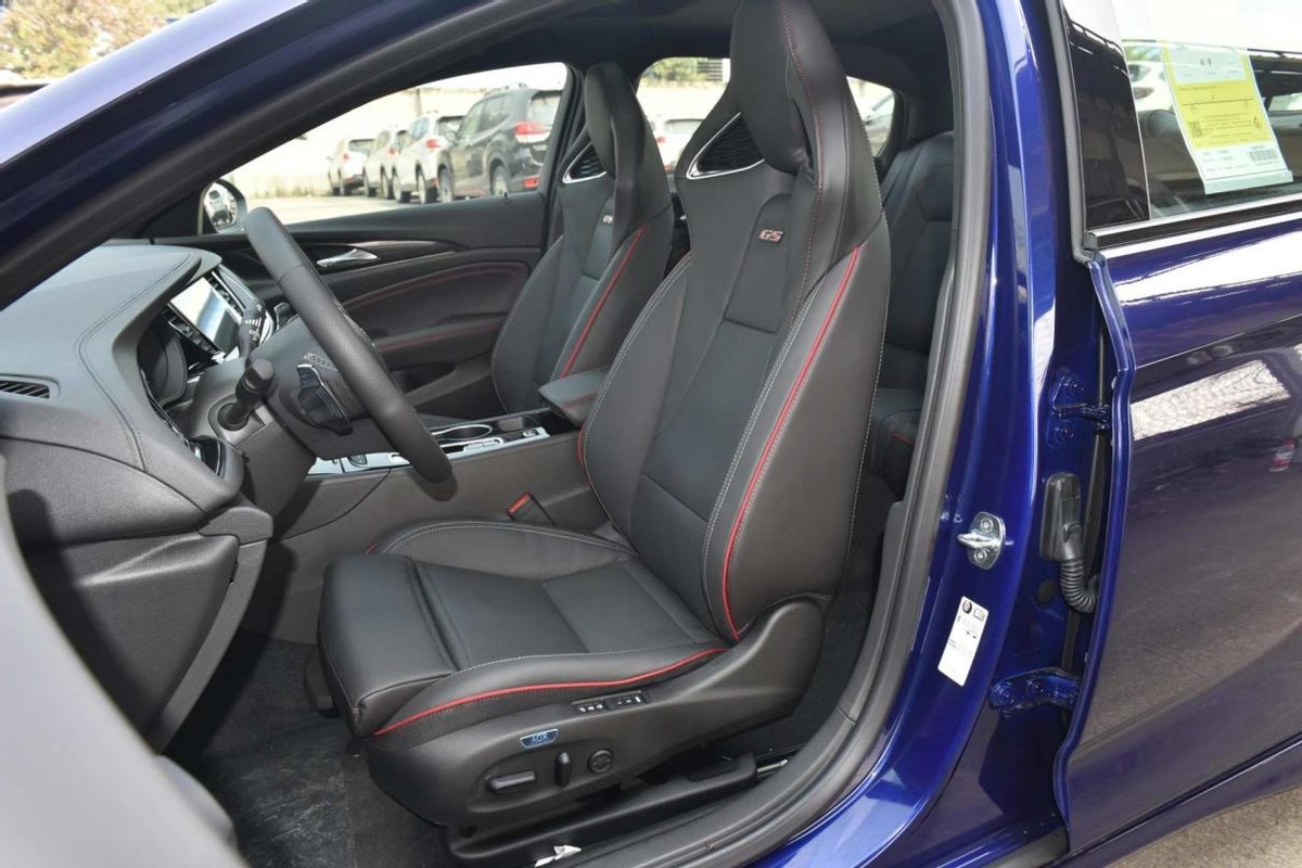 别克君威gs怎么样值得入手吗,别克君威gs20款价格