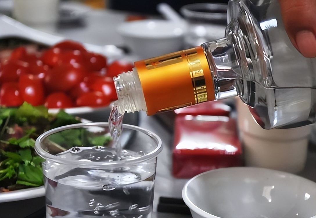 李渡酒1975为什么价格差异大,李渡酒价格一览表