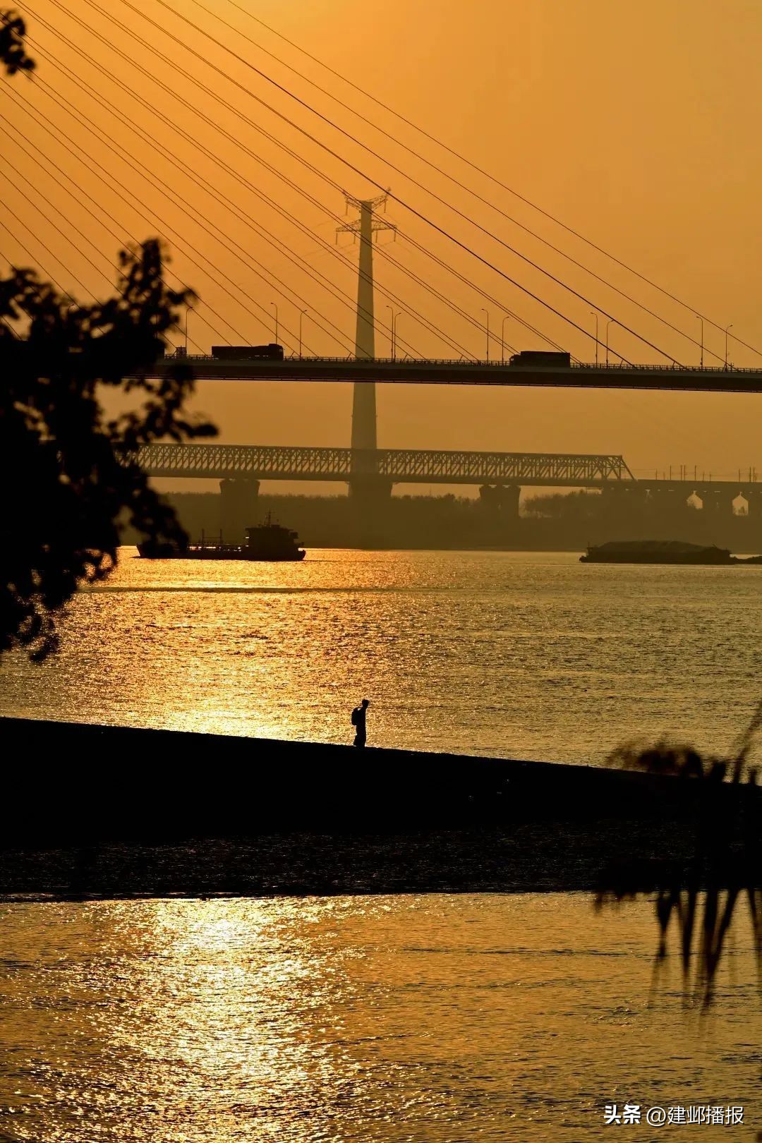 毕业季来环游嘉年华,毕业季到新的学校
