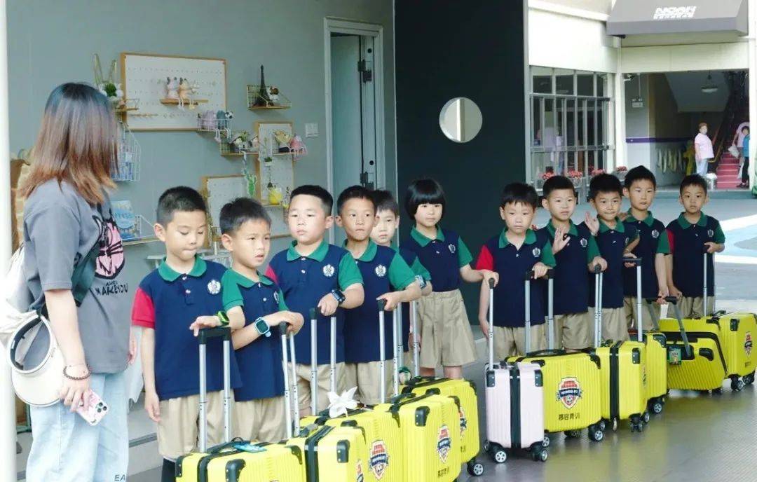 嘉兴市幼儿体育大会篮球表演,嘉兴幼儿体育大会