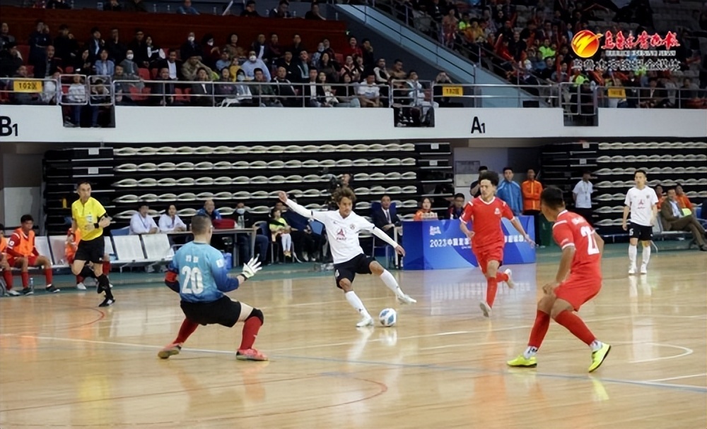 男足18强比赛,中国男足5:0比大胜更可喜
