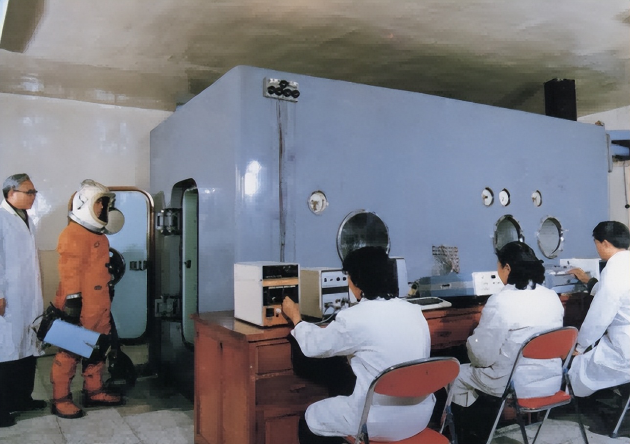 神舟十五号发射，时隔19年，57岁的杨利伟，为什么没能重返太空？