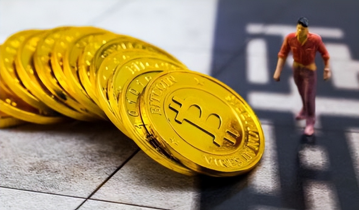 市场中方差互换合约是根据市场中风险价格变化而逐日盯市