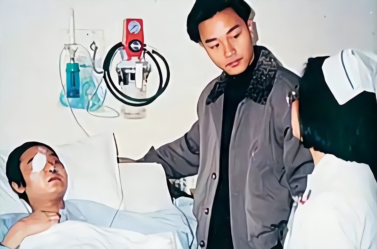 张国荣为何仍然被人怀念,张国荣为什么能让人们缅怀十七年