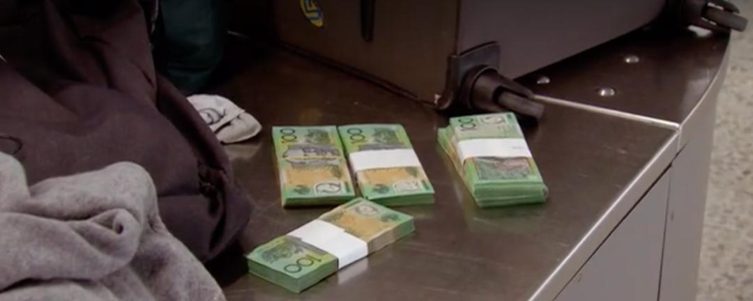 中国留学生携带小米、牛肉干等过关澳洲，遭罚数百刀