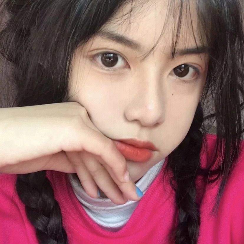 水瓶座脾气性格,水瓶座女生性格特点脾气习惯一览