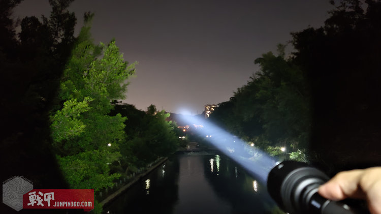 纳丽德p82同级别的手电,纳丽德哪一款远射手电好