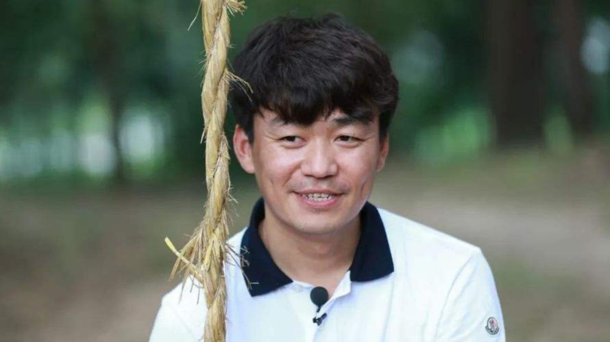 王宝强草根逆袭之路视频,王宝强从草根配角到影帝成功逆袭