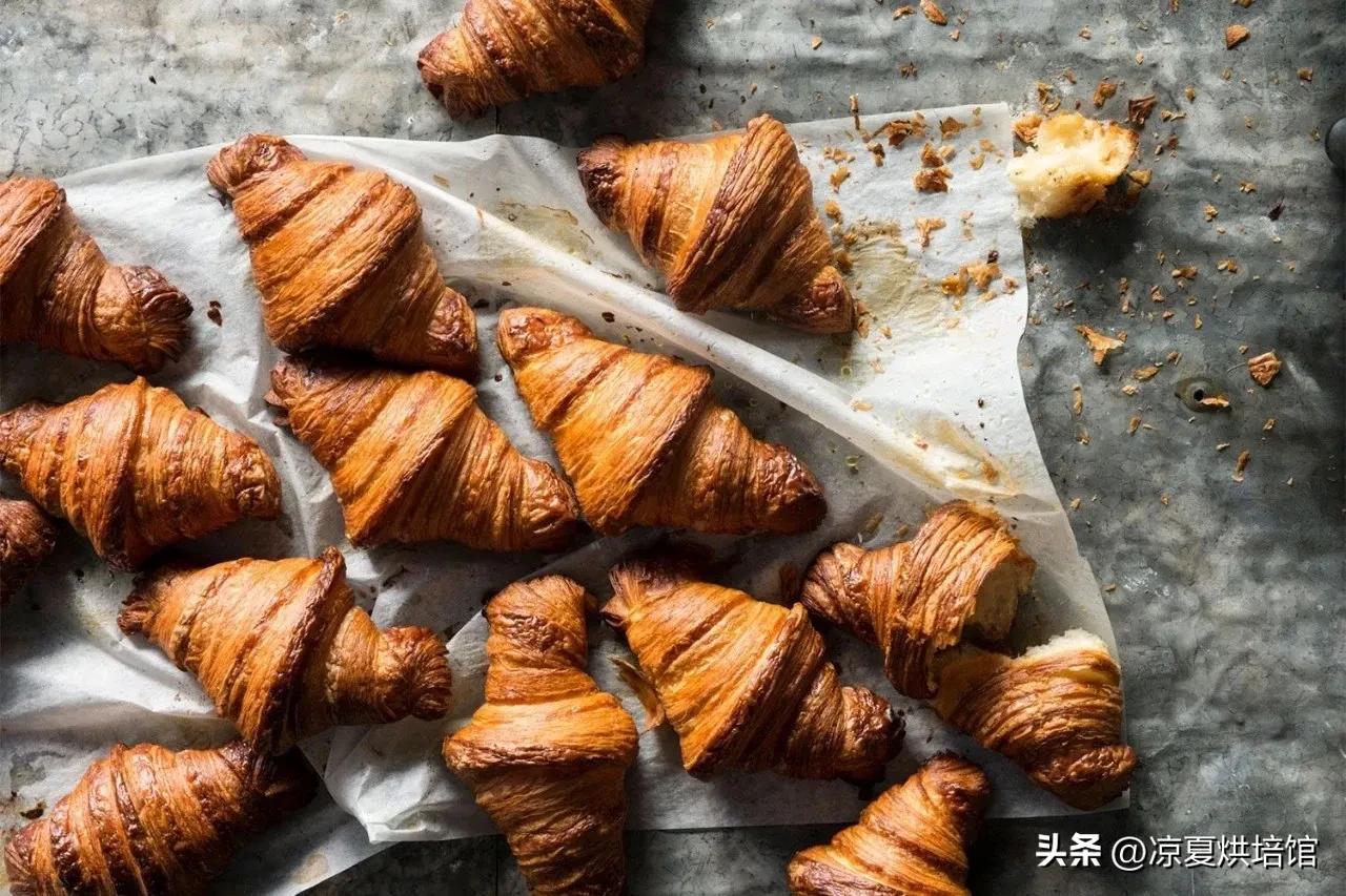 丹麦牛角开酥教程,手工奶酥吐司面包