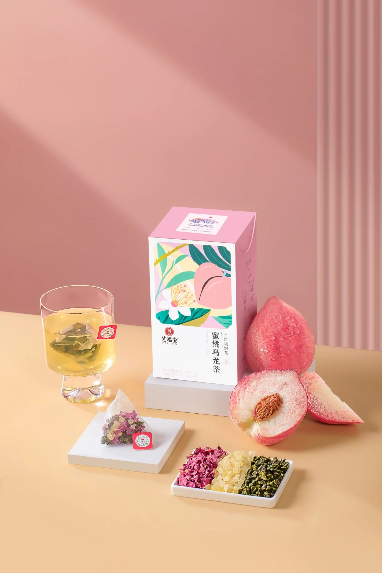 新品上市桃桃乌龙茶,新品上市蜜桃乌龙茶