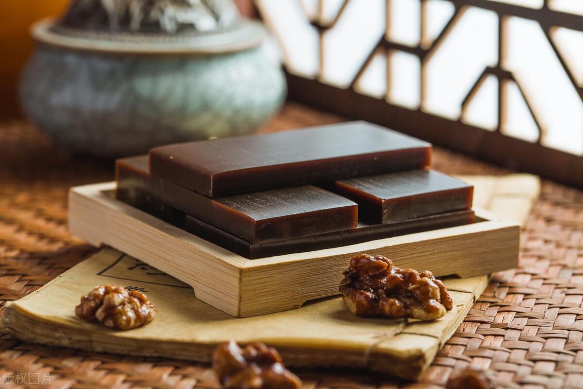 阿胶补血药材,阿胶是什么样的补血药