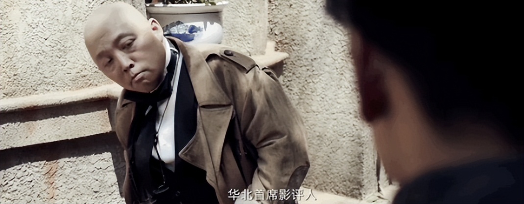 群聊讲黄段子意淫还乱摸？她们要扳倒的，绝不是一个史航