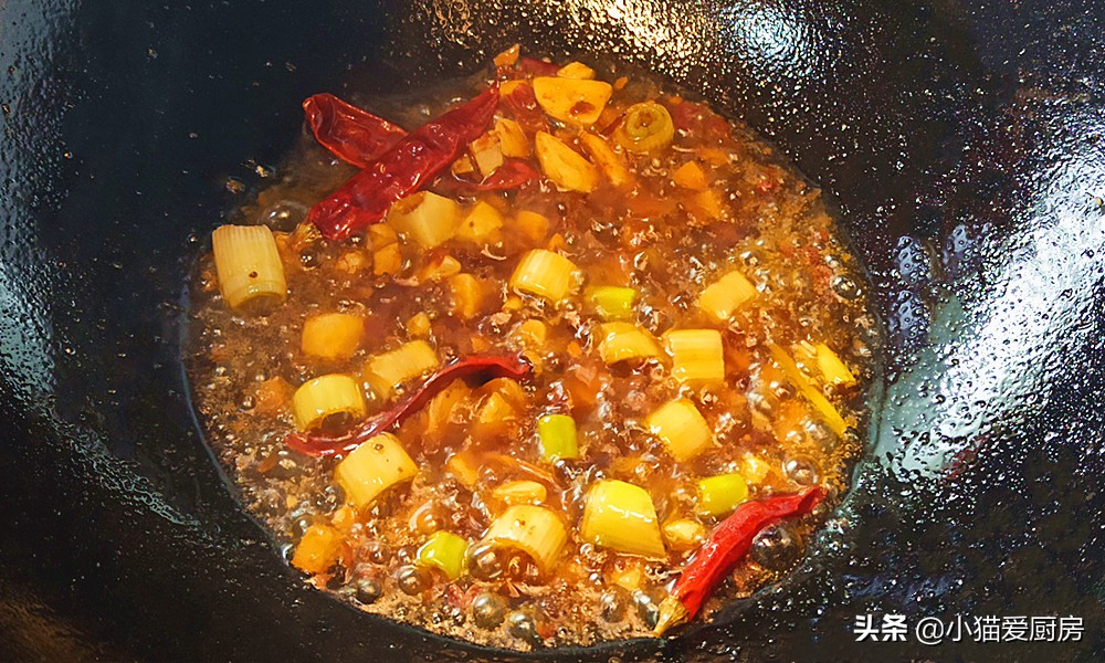 红烧草鱼最简单又好吃的做法,怎样红烧草鱼更美味