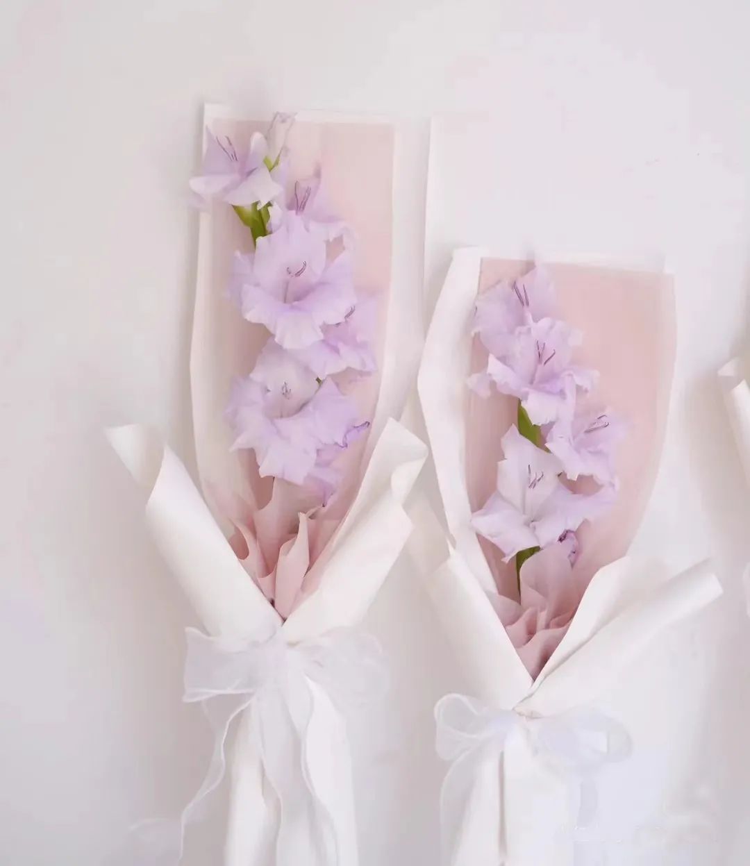 那些没说出口的话就留在心里,那些没说出口的话就藏在心里吧