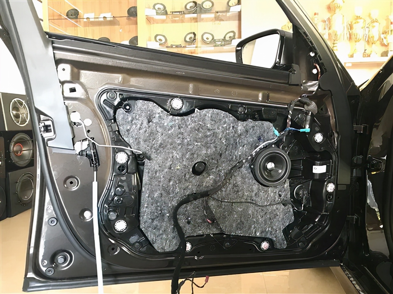 宝马525li音响改装,2022款宝马525li音响改装