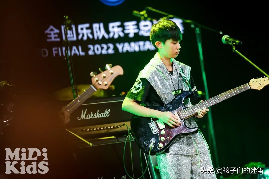 当硬摇滚小孩遇上作业，那就写成歌发泄一下吧