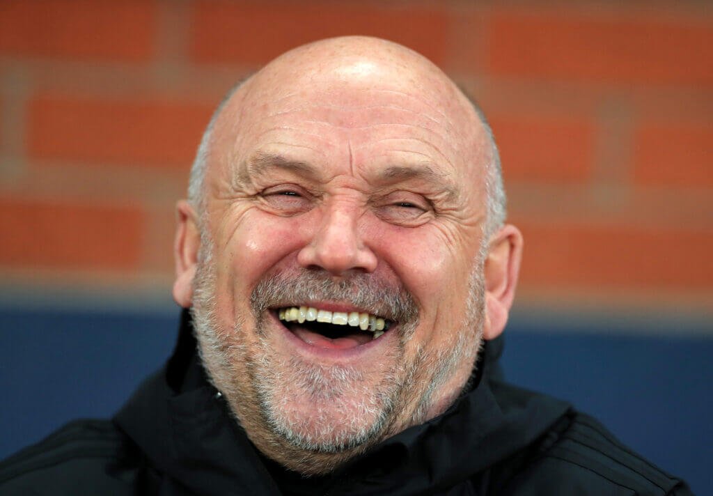 迈克费兰在曼联的职责是什么？青训、球探以及协助球员提升